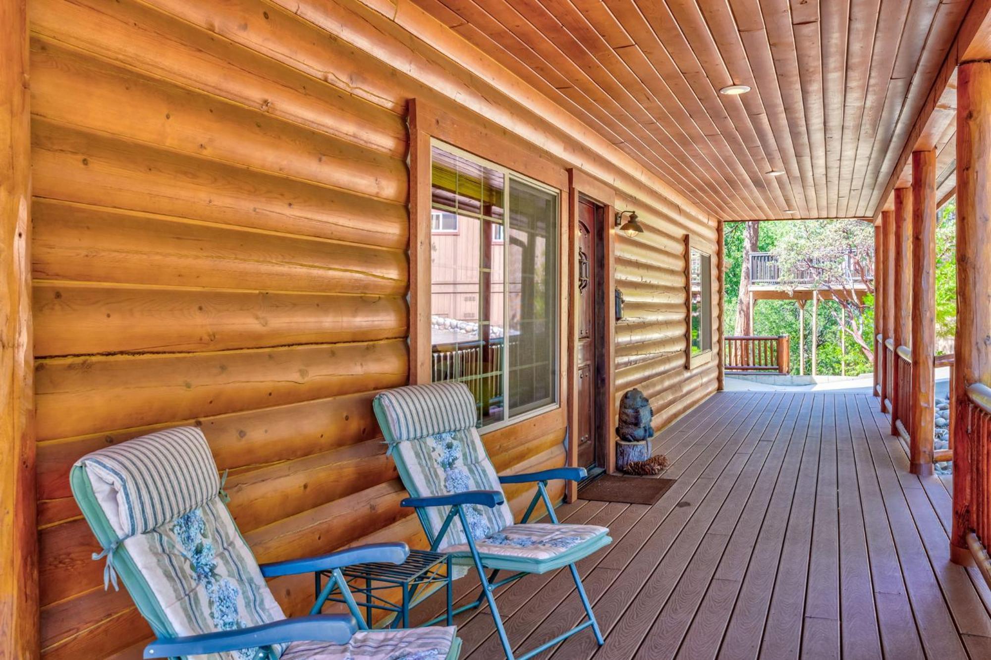 Bass Log - Dog Friendly Holiday home